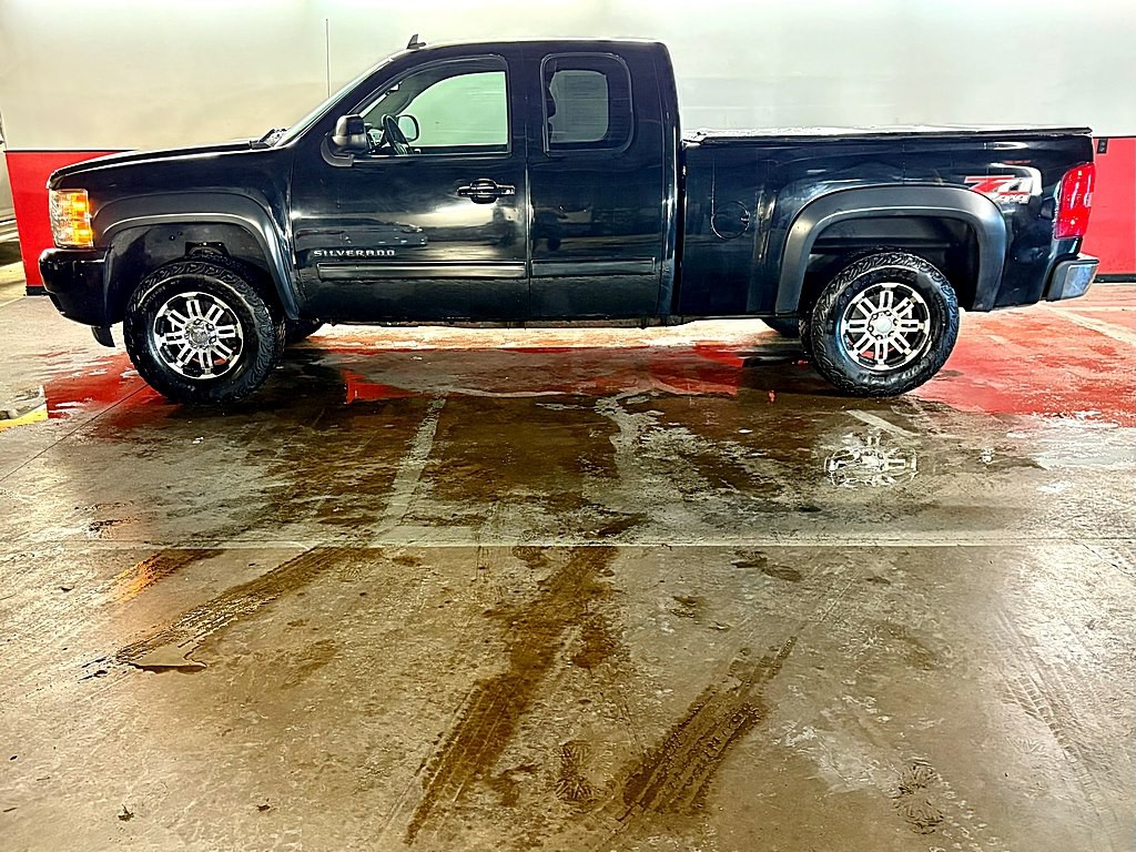 2011 Chevrolet Silverado 1500 Image 4