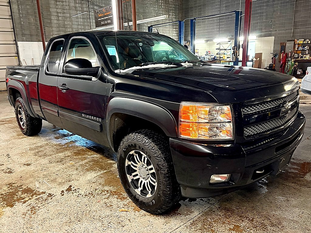 2011 Chevrolet Silverado 1500 Image 8