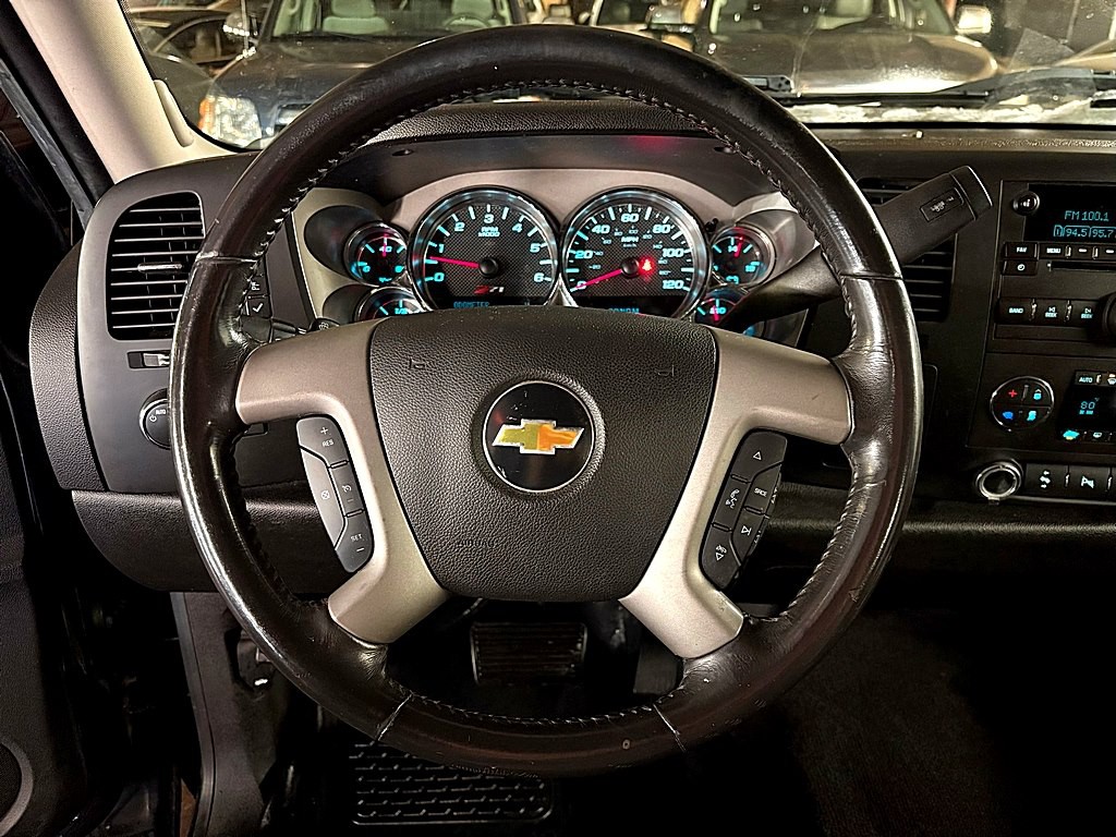 2011 Chevrolet Silverado 1500 Image 12
