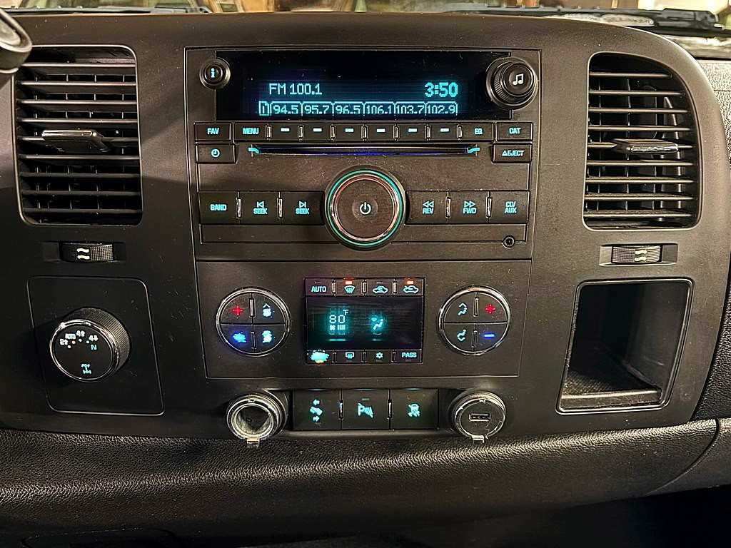 2011 Chevrolet Silverado 1500 Image 14