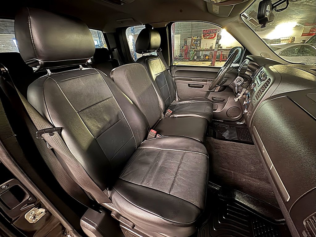 2011 Chevrolet Silverado 1500 Image 23