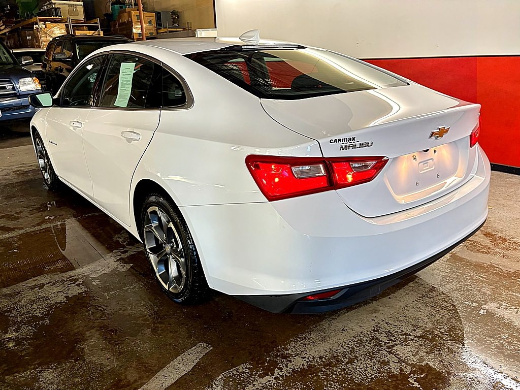 2023 Chevrolet Malibu Image 5
