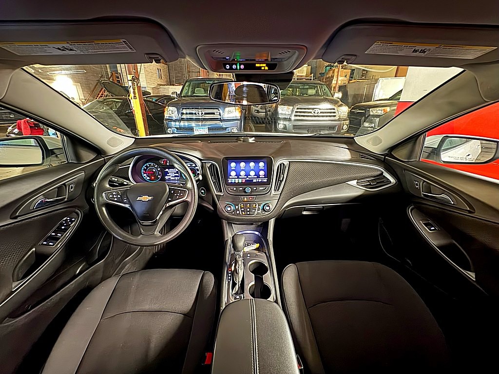 2023 Chevrolet Malibu Image 19