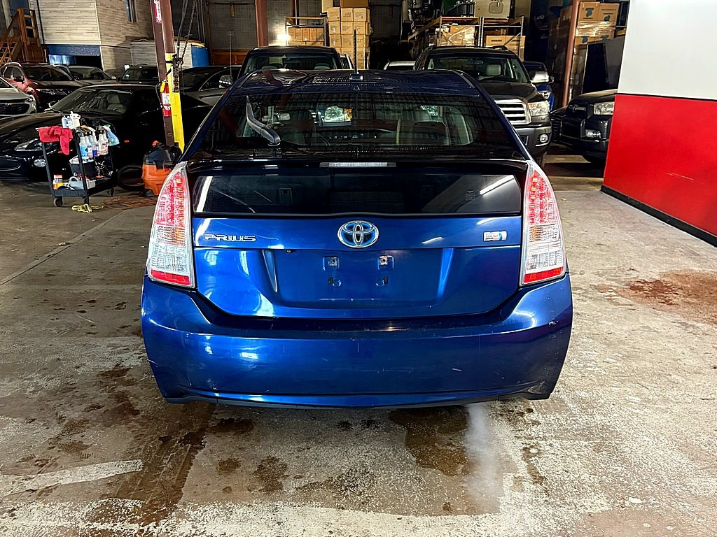 2010 Toyota Prius Image 6