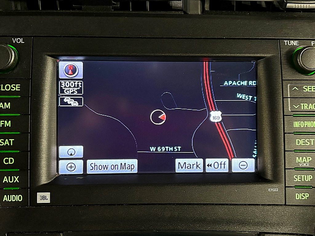 2010 Toyota Prius Image 14