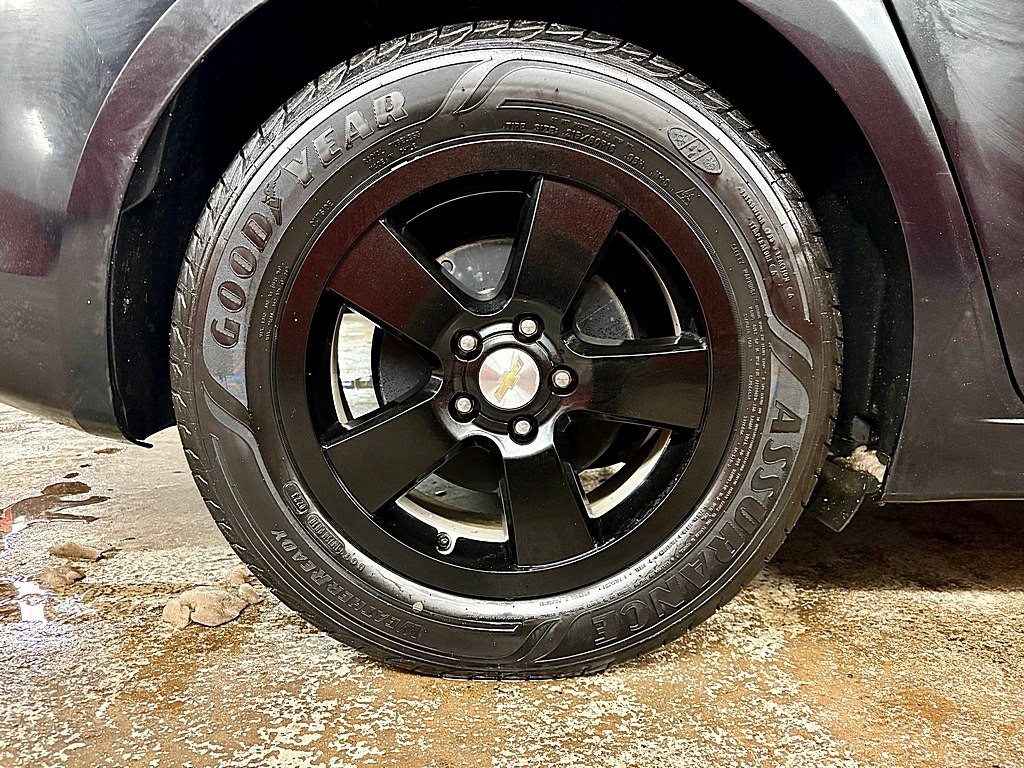 2014 Chevrolet Cruze Image 24