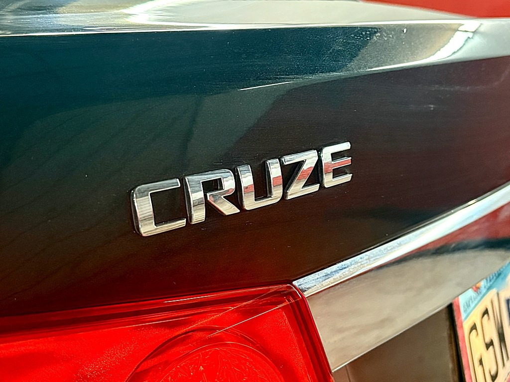 2014 Chevrolet Cruze Image 25