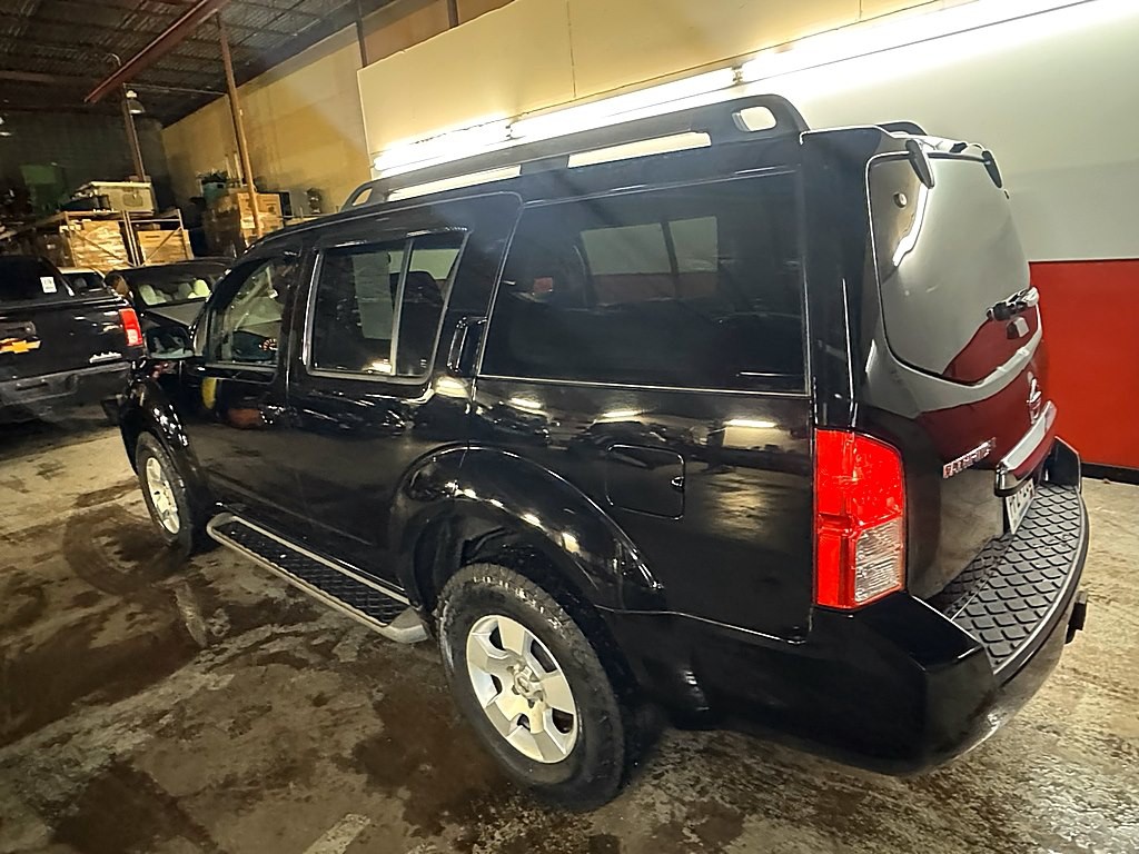 2008 Nissan Pathfinder Image 5