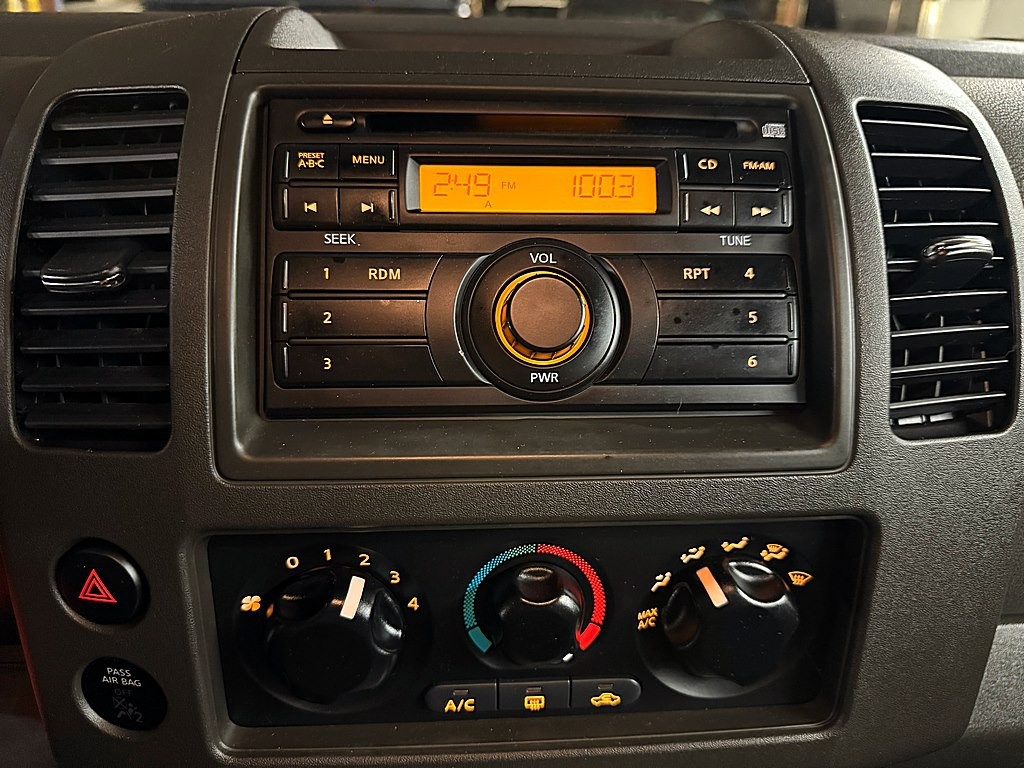 2008 Nissan Pathfinder Image 13