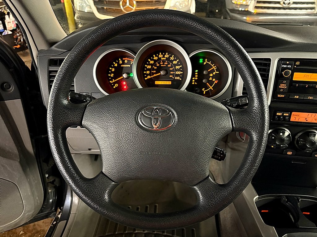 2007 Toyota 4Runner Image 11