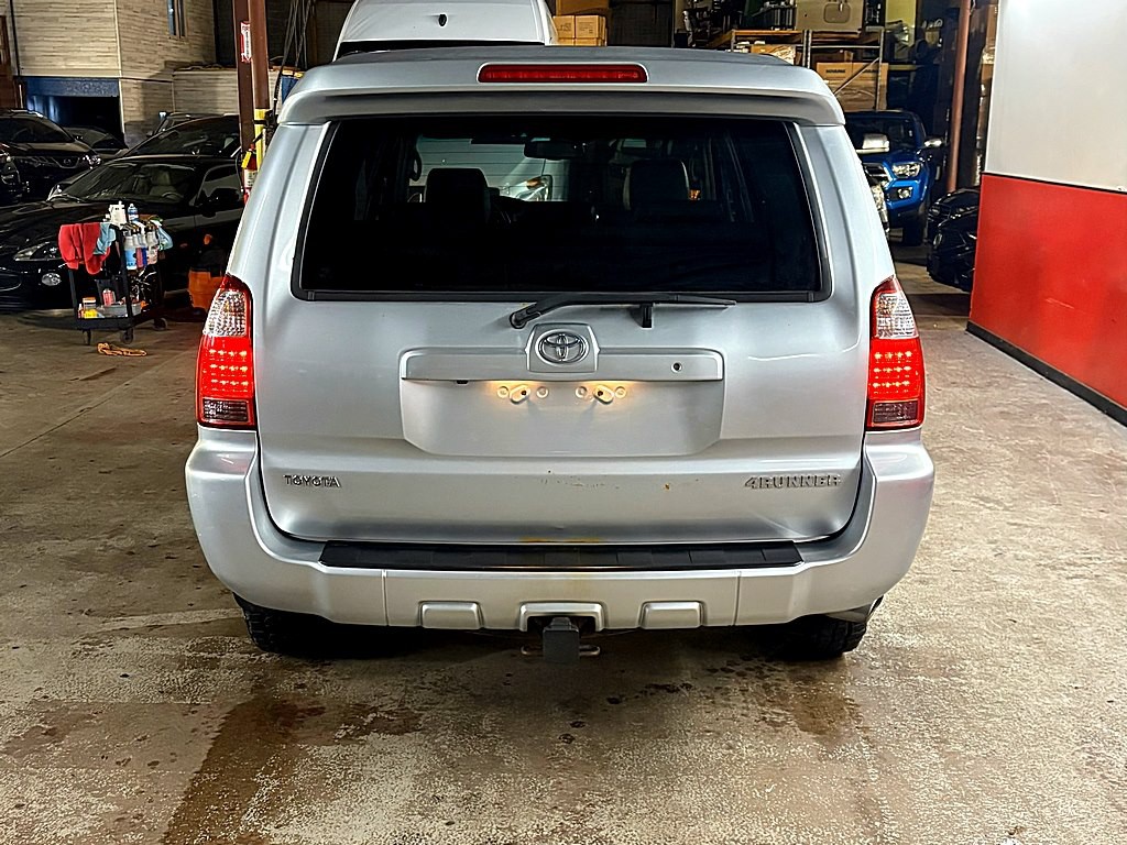 2008 Toyota 4Runner Image 6