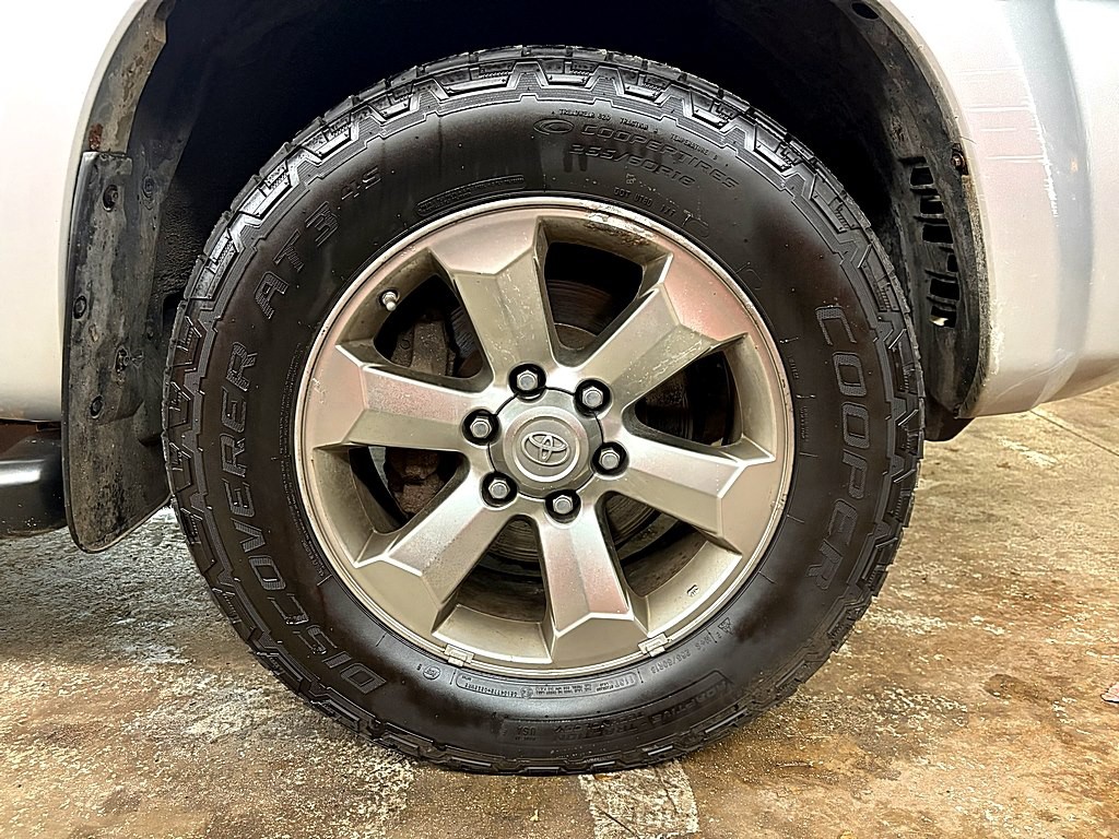 2008 Toyota 4Runner Image 27