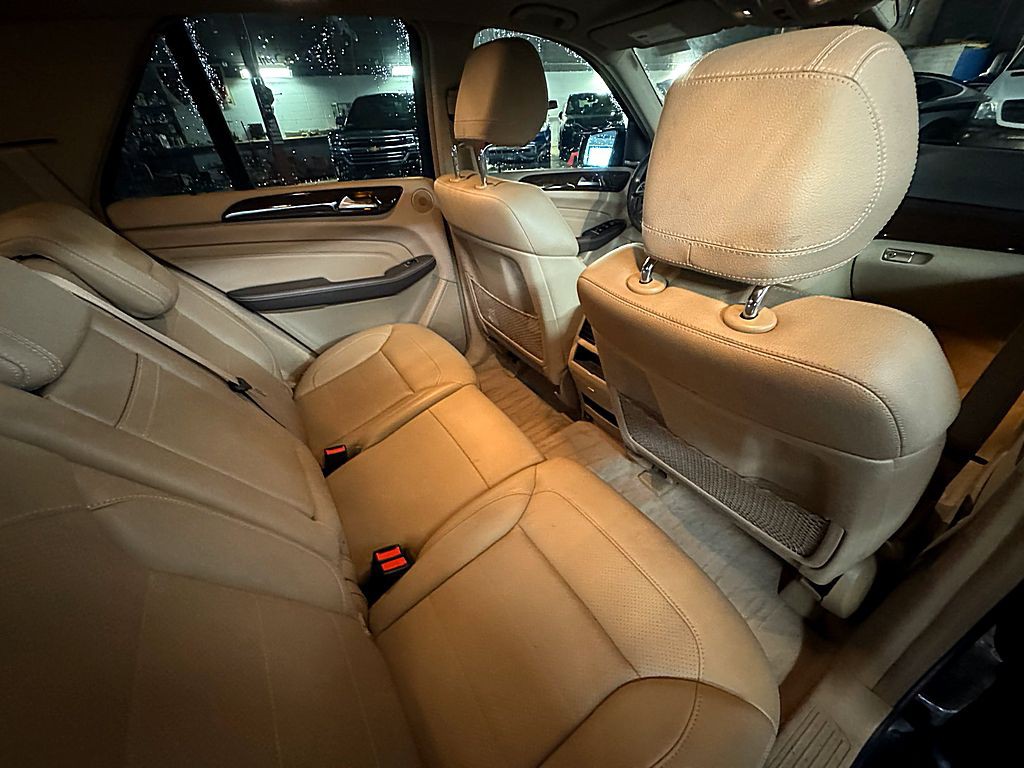 2014 Mercedes-Benz M-Class Image 19