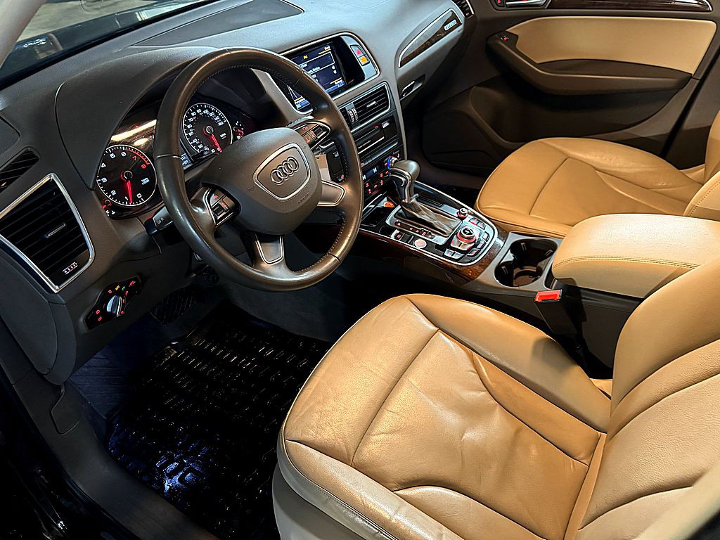 2015 Audi Q5 Image 10