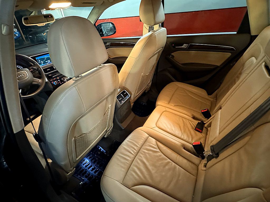 2015 Audi Q5 Image 16