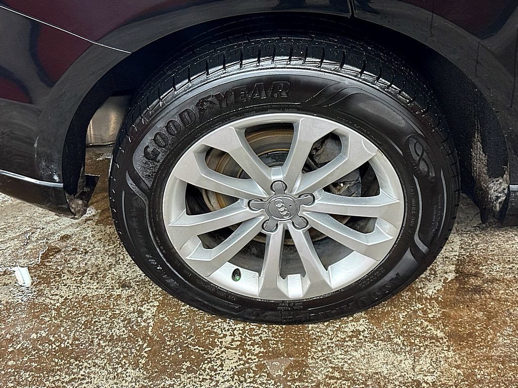 2015 Audi Q5 Image 24