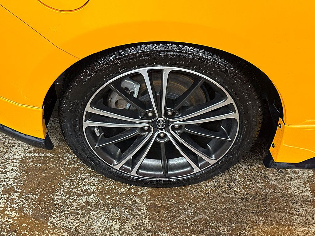 2015 Scion FR-S Image 23
