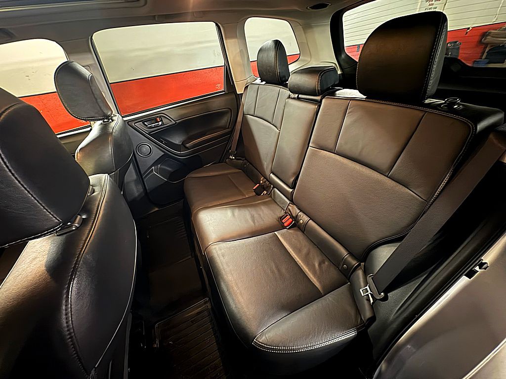 2016 Subaru Forester Image 24