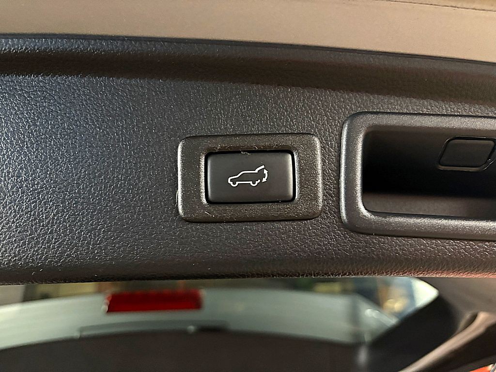 2016 Subaru Forester Image 27