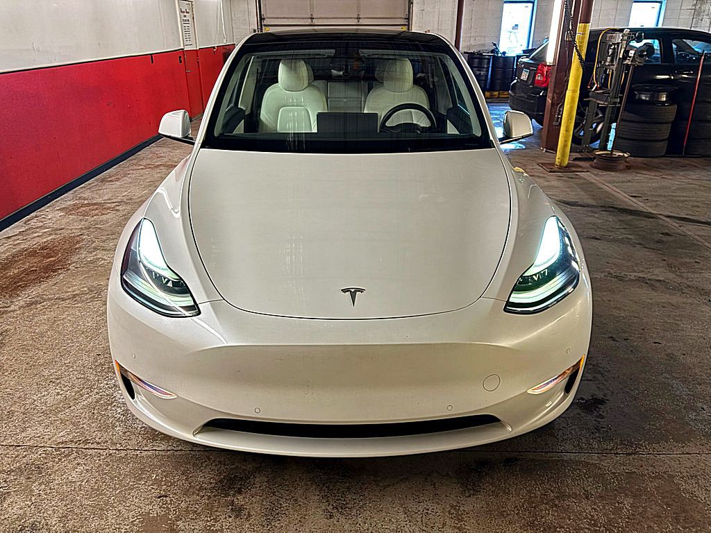2021 Tesla Model Y Image 8