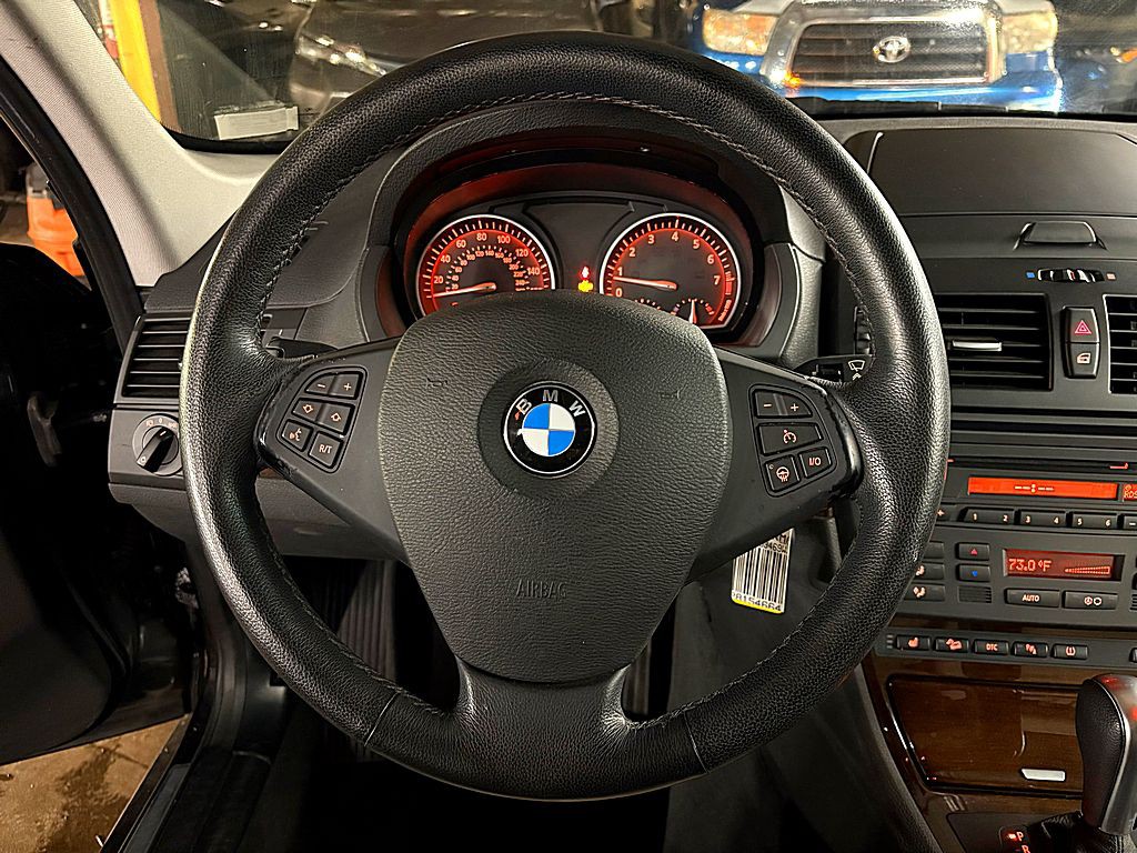 2009 BMW X3 Image 12