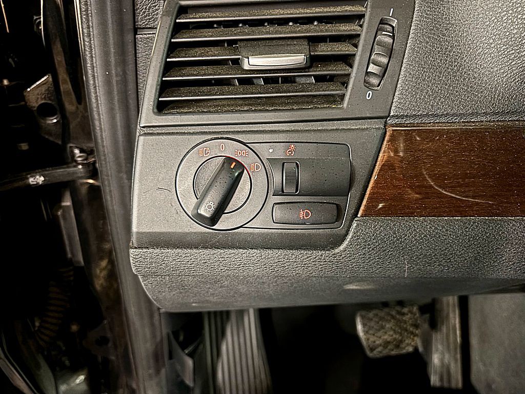 2009 BMW X3 Image 17