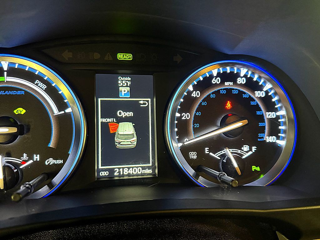 2016 Toyota Highlander Image 11