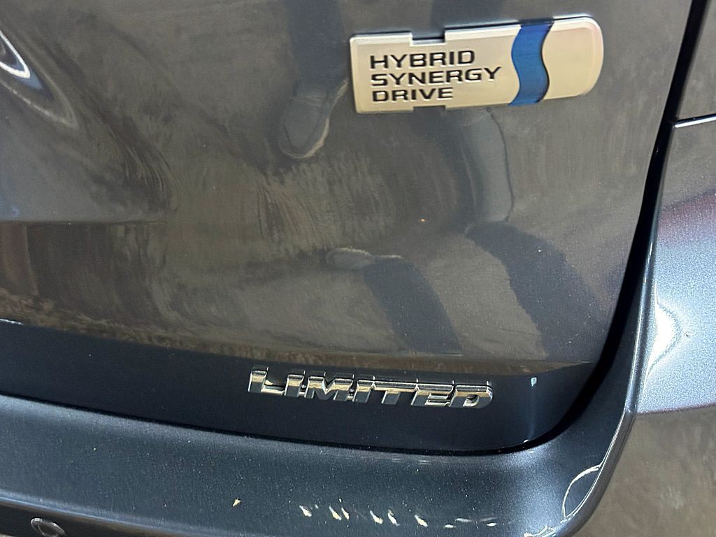 2016 Toyota Highlander Image 27