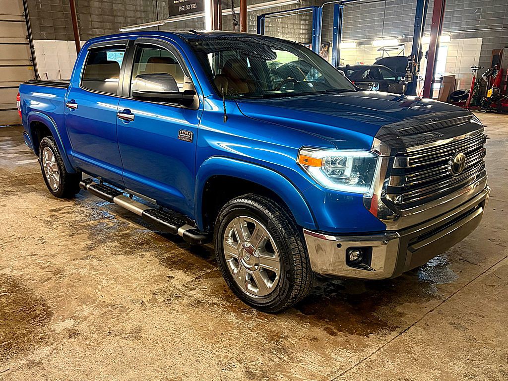 2018 Toyota Tundra Image 8