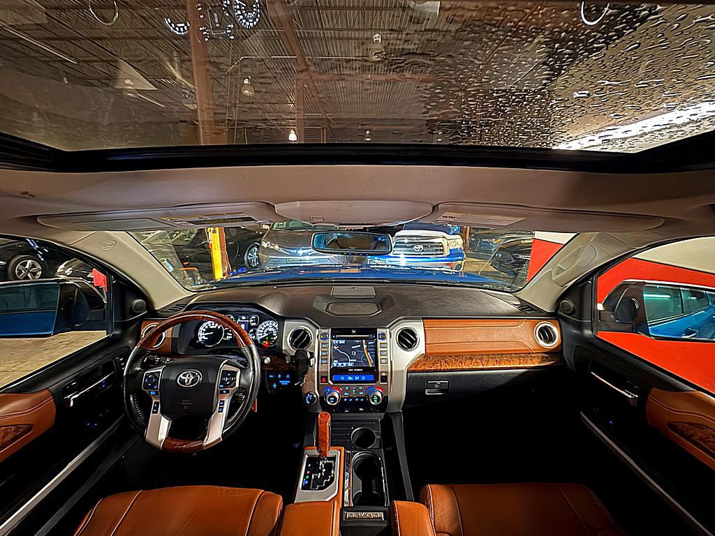 2018 Toyota Tundra Image 22