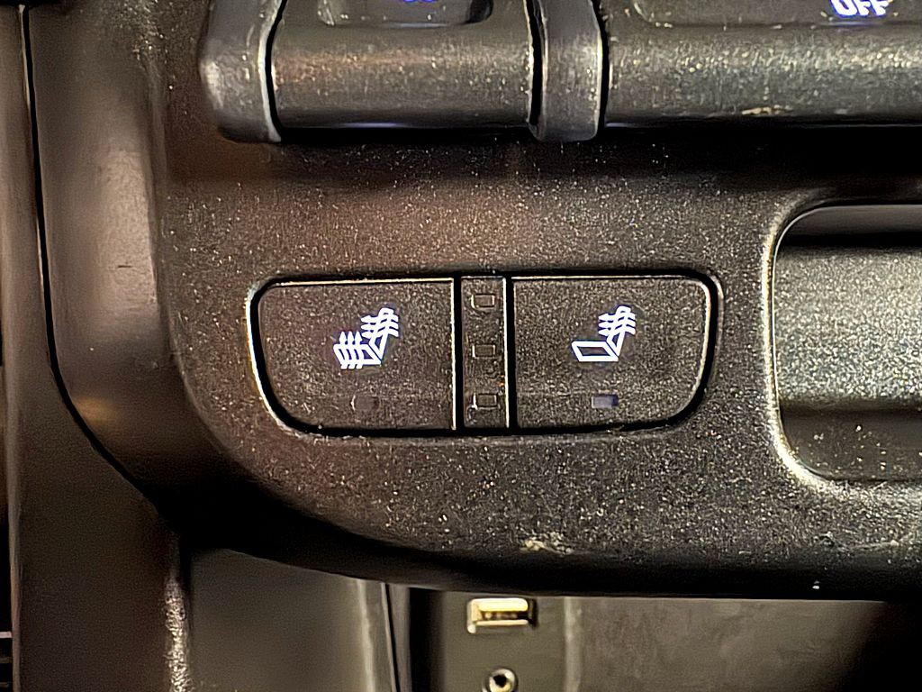 2016 Chevrolet Colorado Image 17