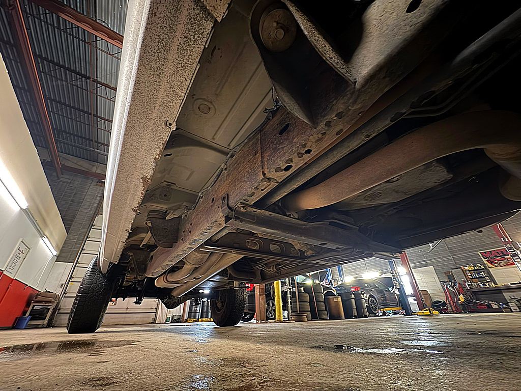 2003 GMC Sierra Image 31