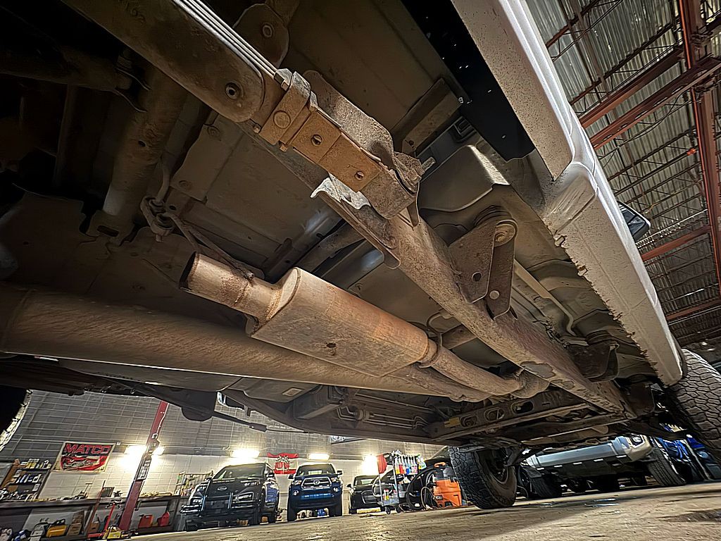 2003 GMC Sierra Image 32