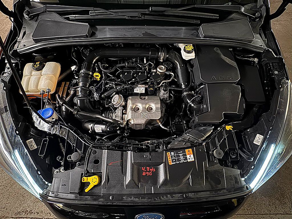 2018 Ford Focus Image 2