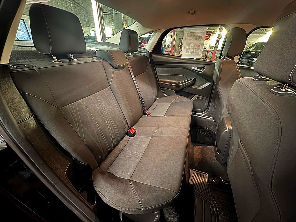 2018 Ford Focus Image 19