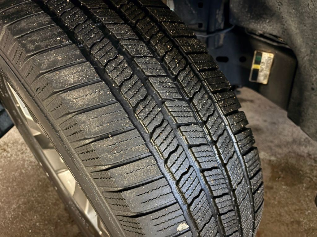 2014 Nissan Frontier Image 3