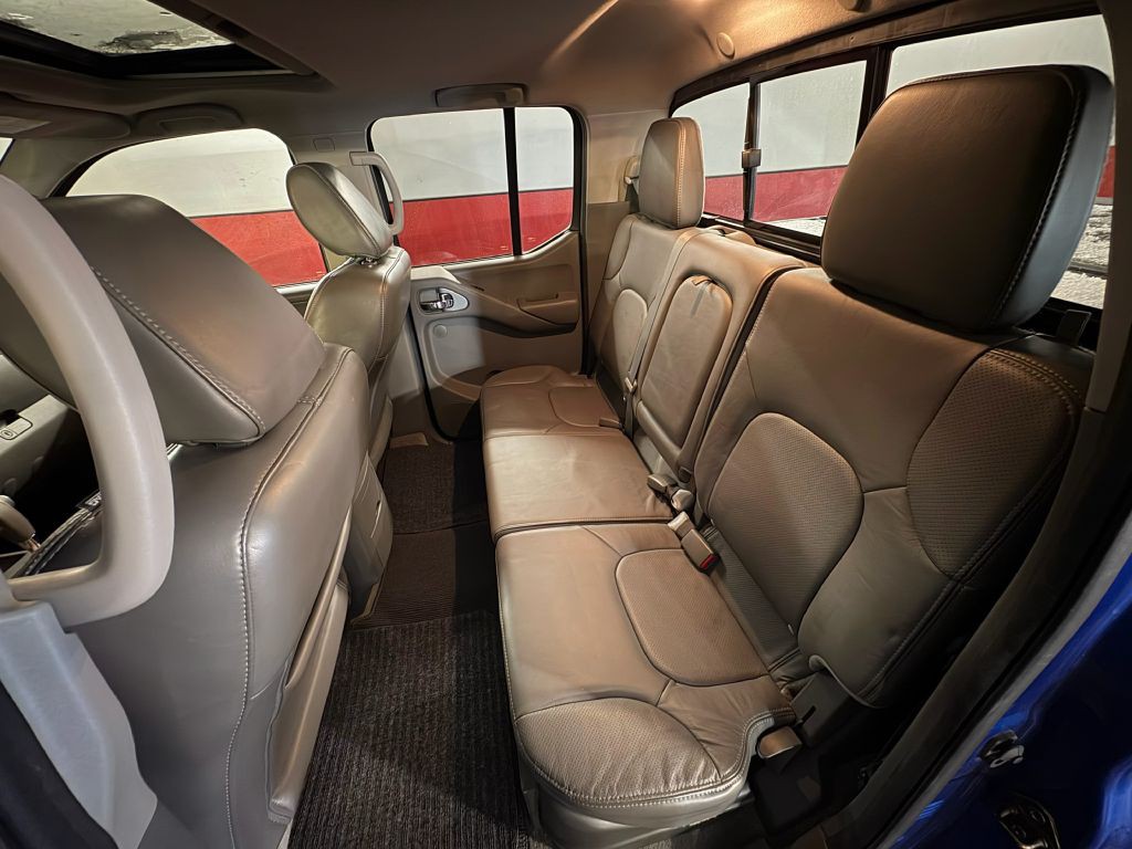 2014 Nissan Frontier Image 21