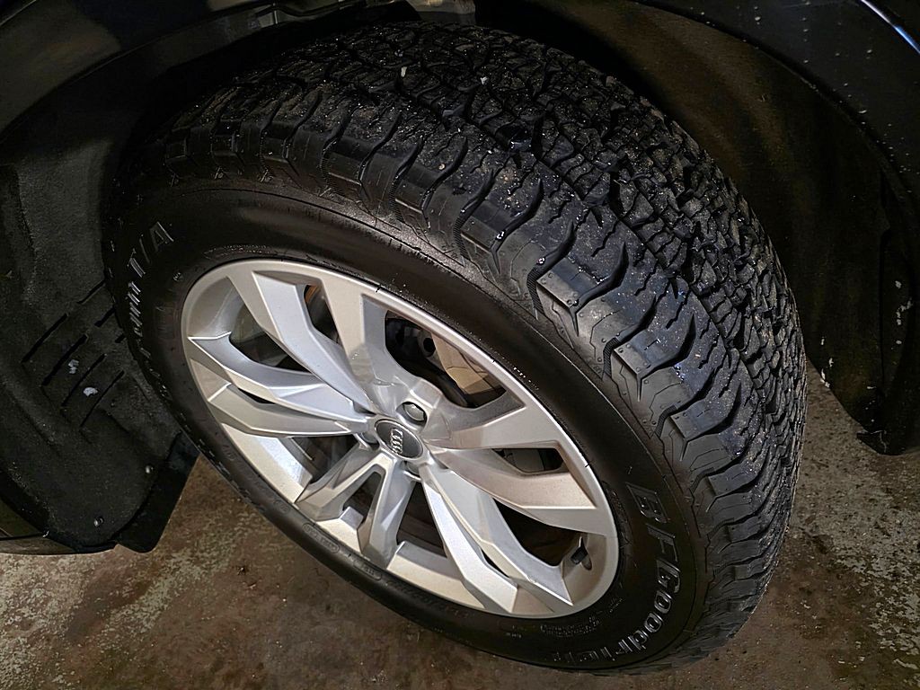 2018 Audi Q7 Image 3