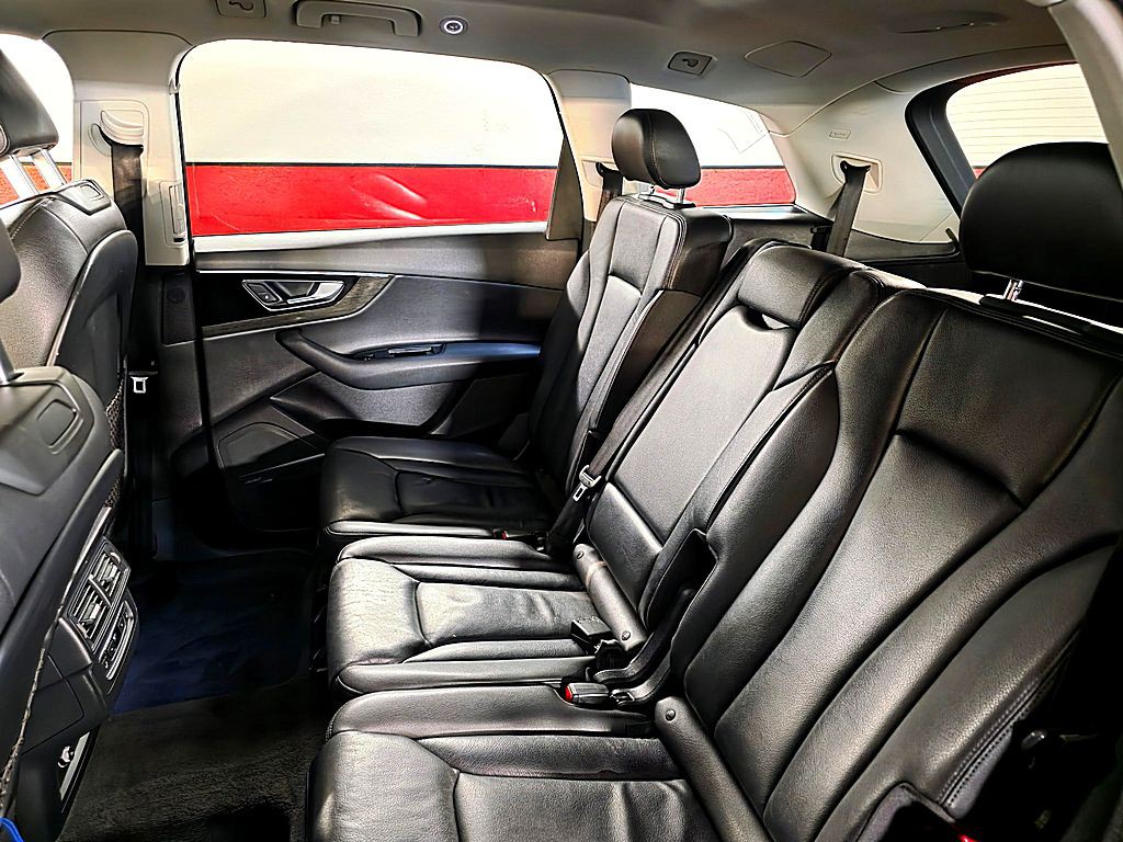 2018 Audi Q7 Image 20