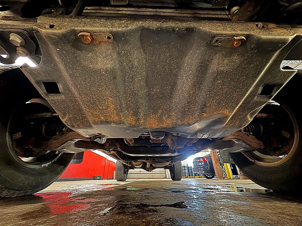 2017 Toyota Tacoma Image 28