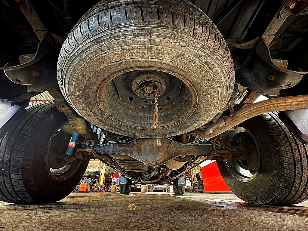 2017 Toyota Tacoma Image 31