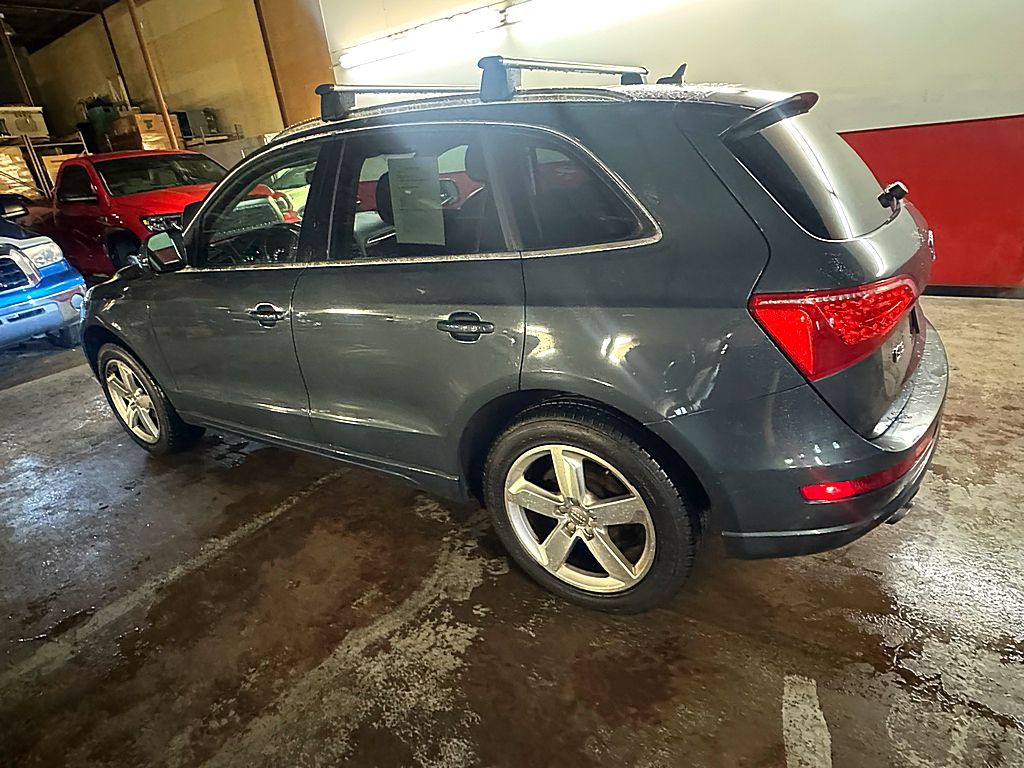 2010 Audi Q5 Image 5