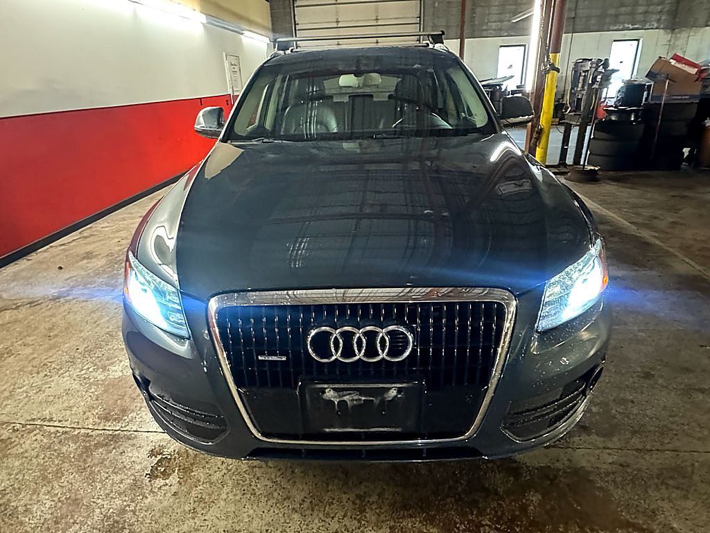 2010 Audi Q5 Image 9
