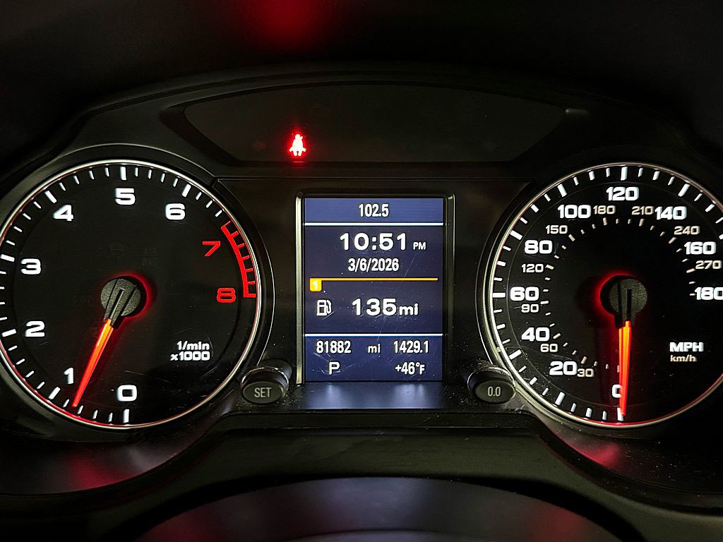 2010 Audi Q5 Image 12