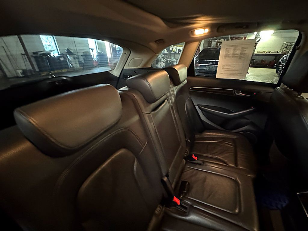 2010 Audi Q5 Image 22
