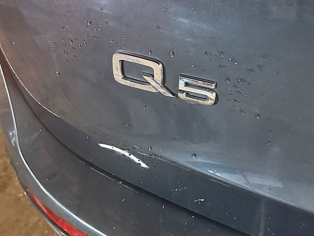 2010 Audi Q5 Image 29