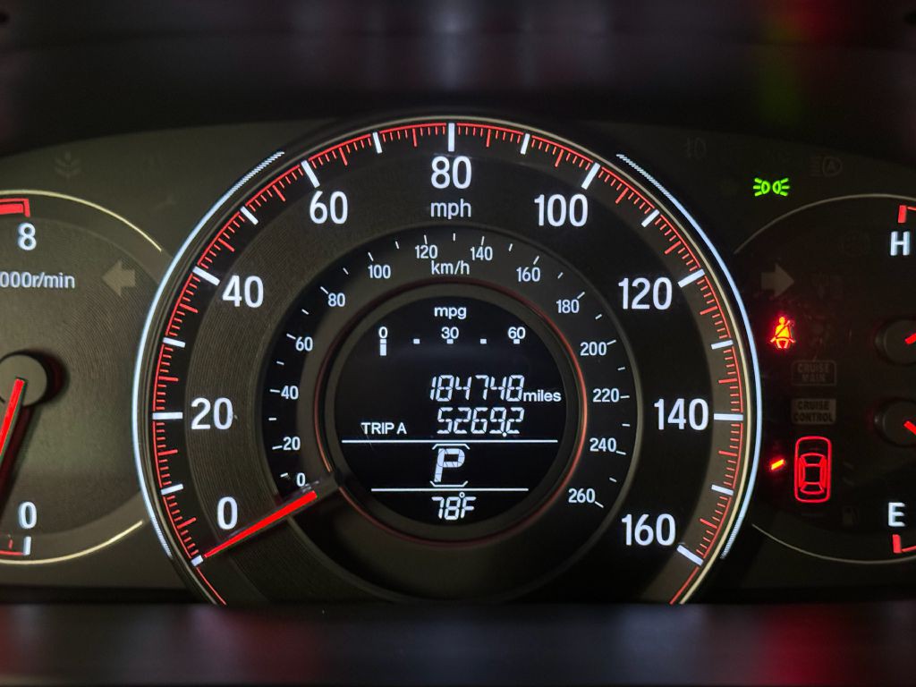 2016 Honda Accord Image 12