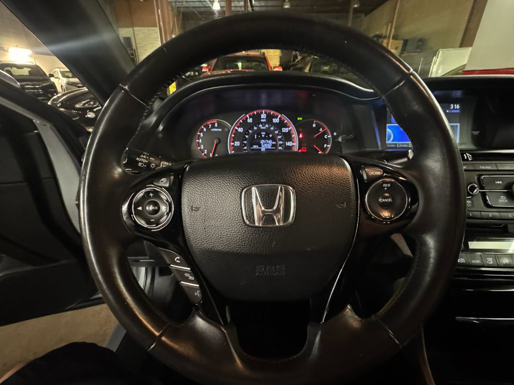2016 Honda Accord Image 13