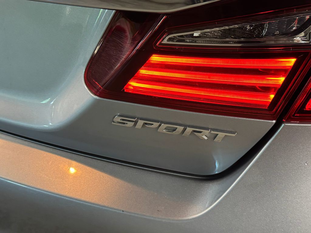 2016 Honda Accord Image 28