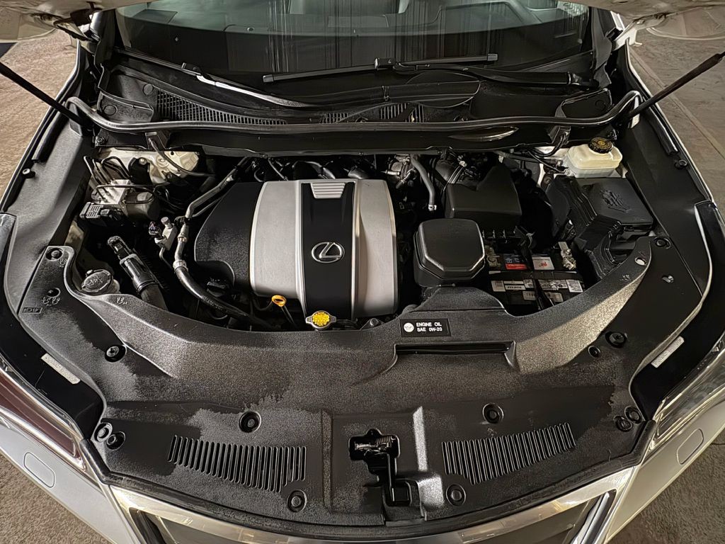 2017 Lexus RX Image 2